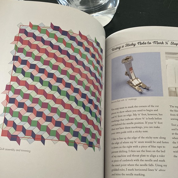 🌸Wanderlust Quilts Project Book - Picture 8 of 16